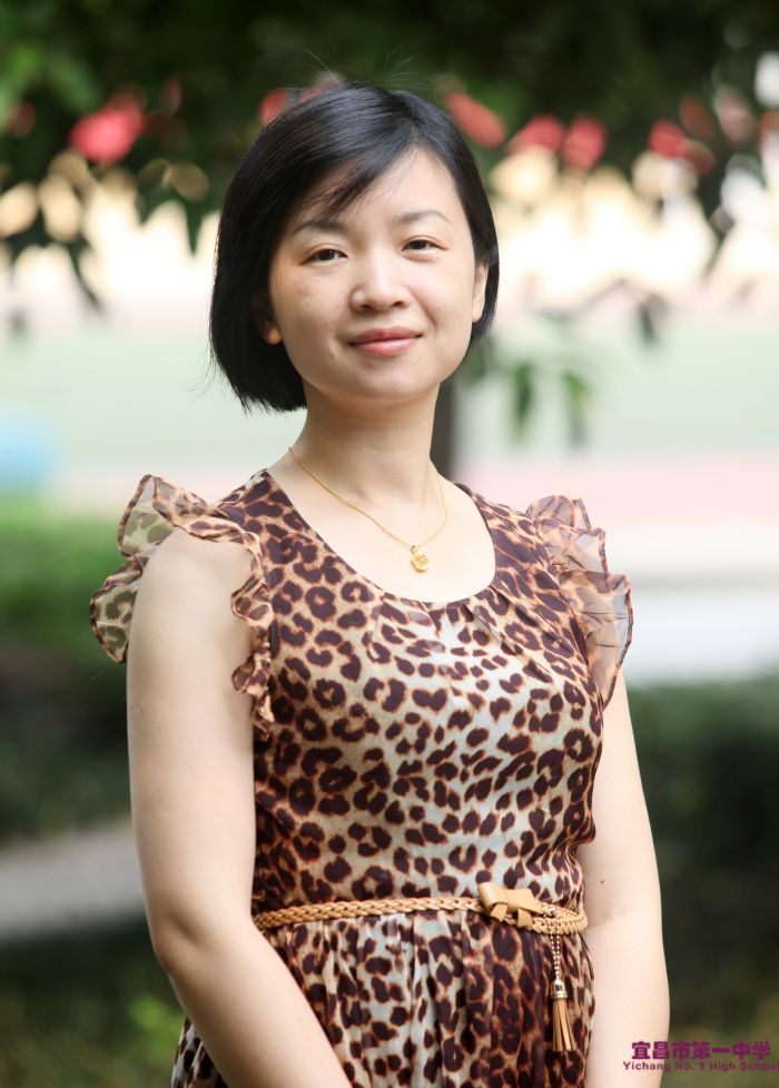 黄敏老师个人简介 [            转帖自:本站原创 文章录入:zxq 时间