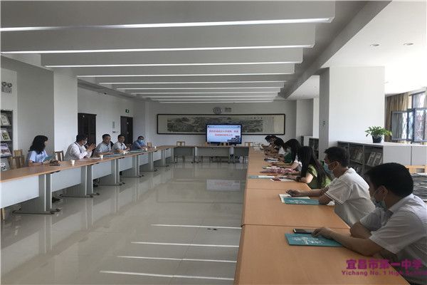 武汉大学招生组一行到我校进行招生宣讲