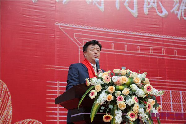 校长付全新老师在2021年春季学期开学典礼暨2021届高三学生成人仪式上的致辞