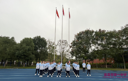 【国旗下讲话】大力弘扬宪法精神，建设中国特色社会主义法治文化