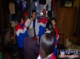 雷锋志愿服务队“暖冬”行动系列报道之三：201307班志愿者进社区慰问活动