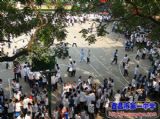 第十八届体育艺术节系列报道（十）——跳蚤市场