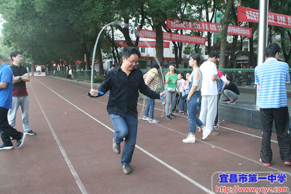 我校教工运动会欢乐上演