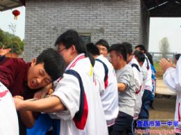 2013级学工学农系列报道之一：学工学农之青春无悔