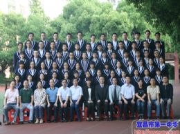 又是一年毕业季——2015届高三毕业合影影像记