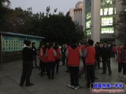 香港“同行万里”内地交流团来我校访问交流