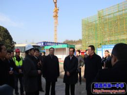 勇于前驱，不断超越，谱写百年一中新辉煌——2016年大事记