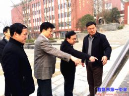 市委常委、宣传部长王国斌调研我校新校区