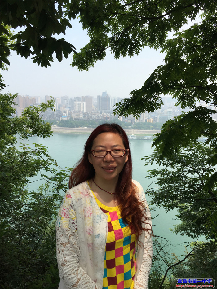 吴彩霞老师个人简介