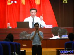 不忘奋斗初心 践行时代责任——宜昌市第一中学纪念五四运动99周年暨五四表彰大会