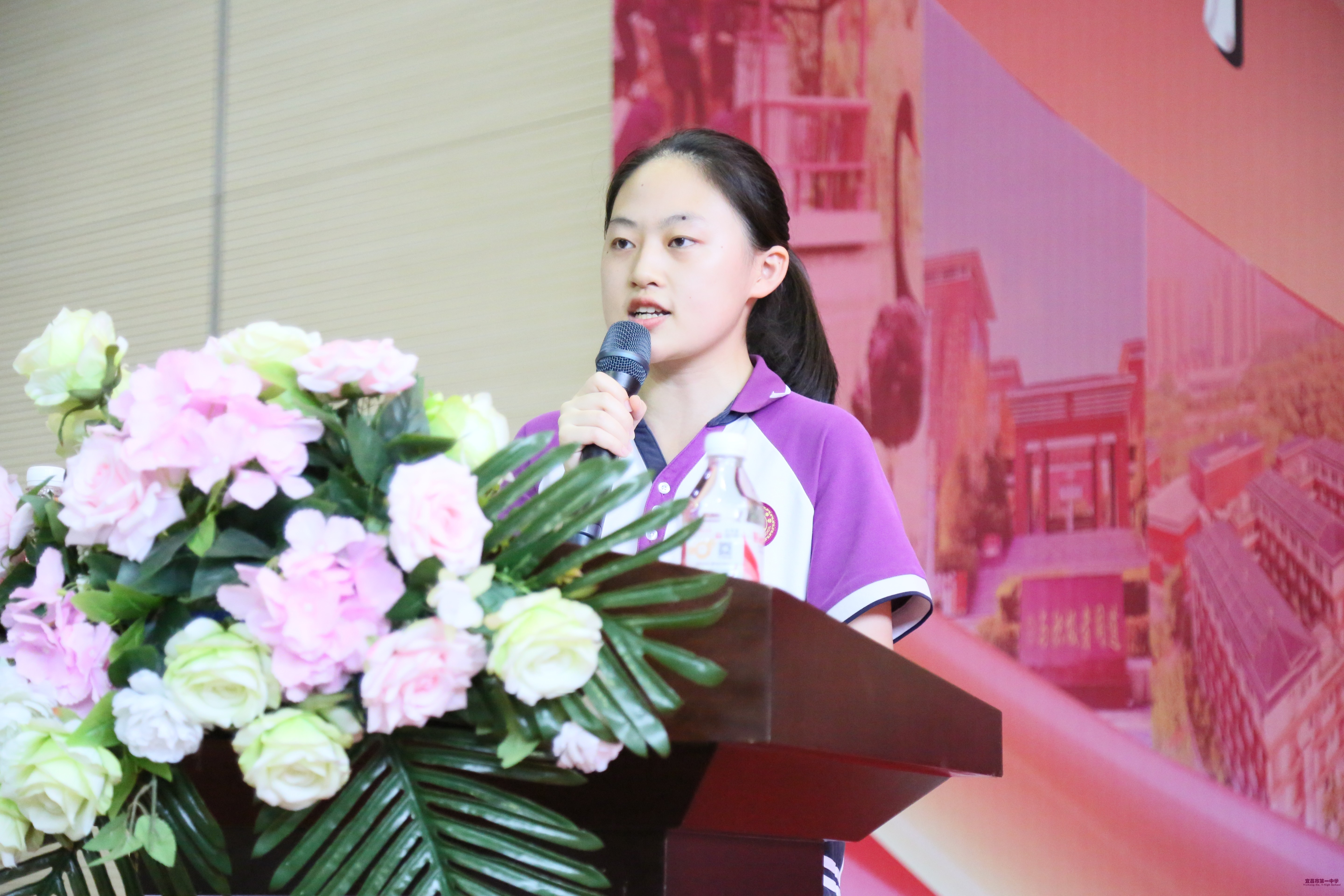 学生代表发言.JPG