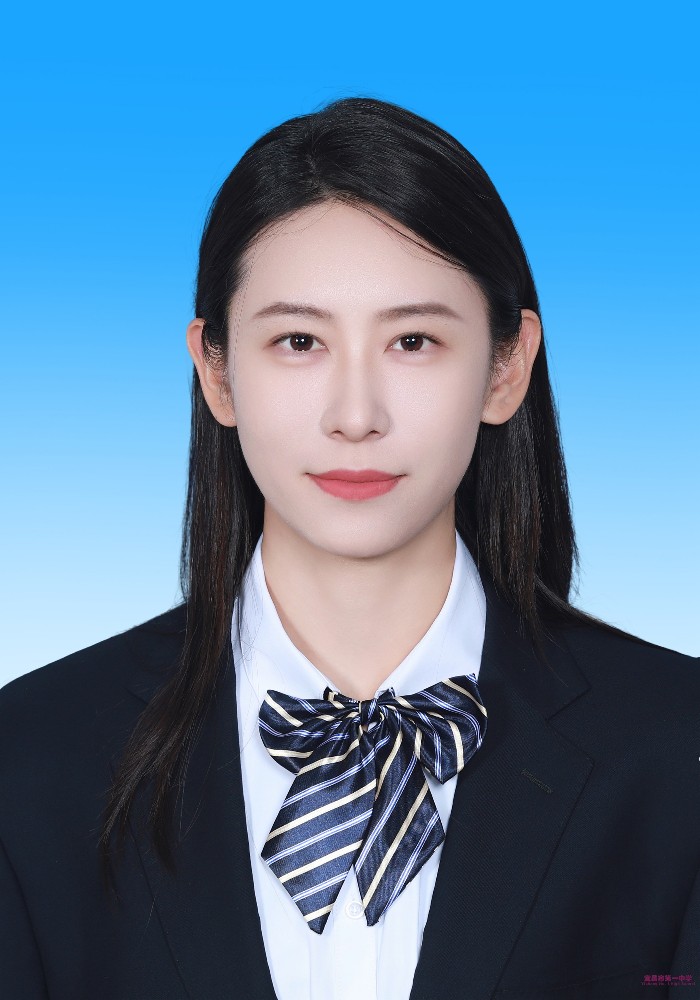 金铄老师个人简介