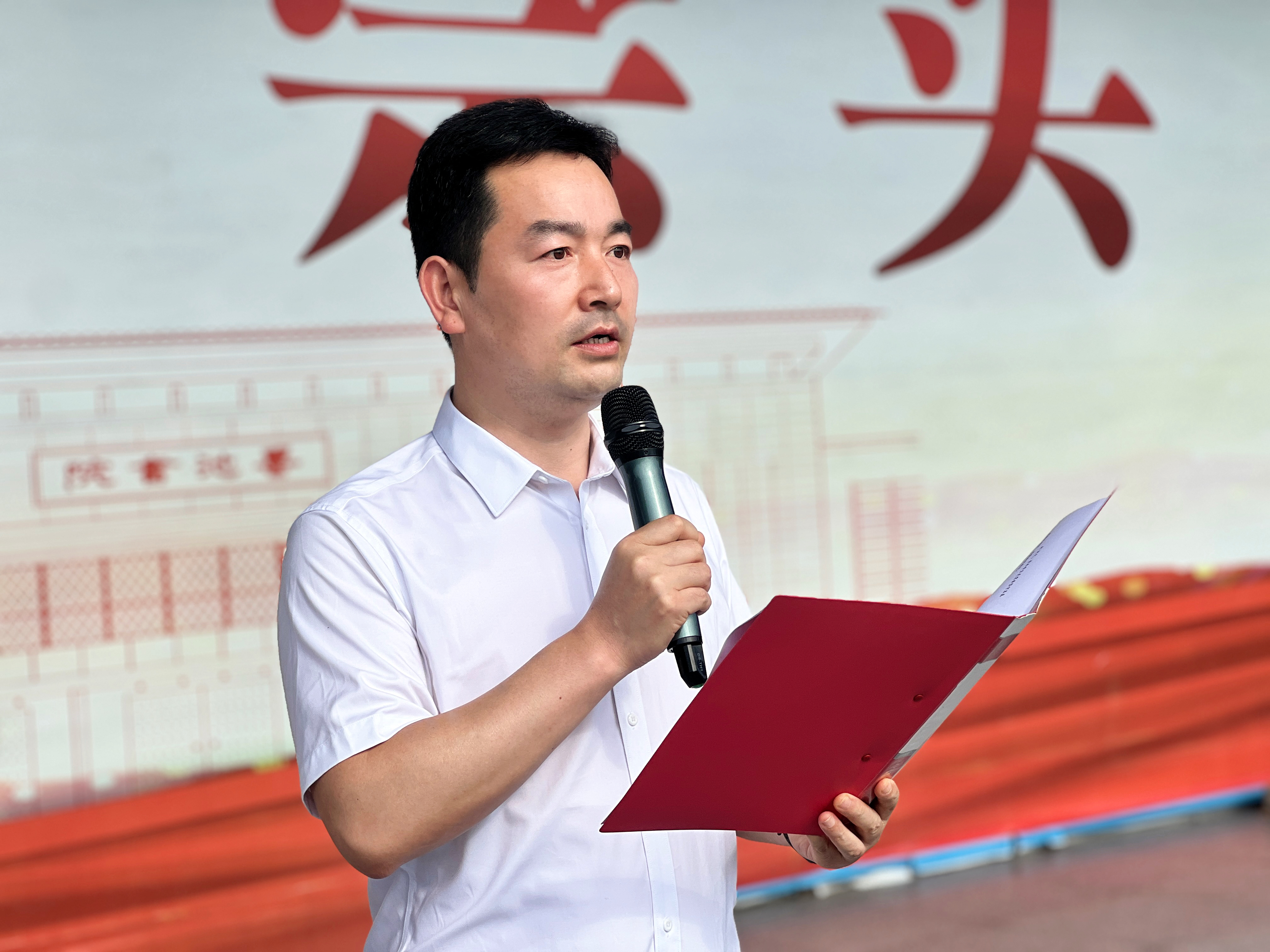 思政一中||AI时代，青年学生更需要坚守本真